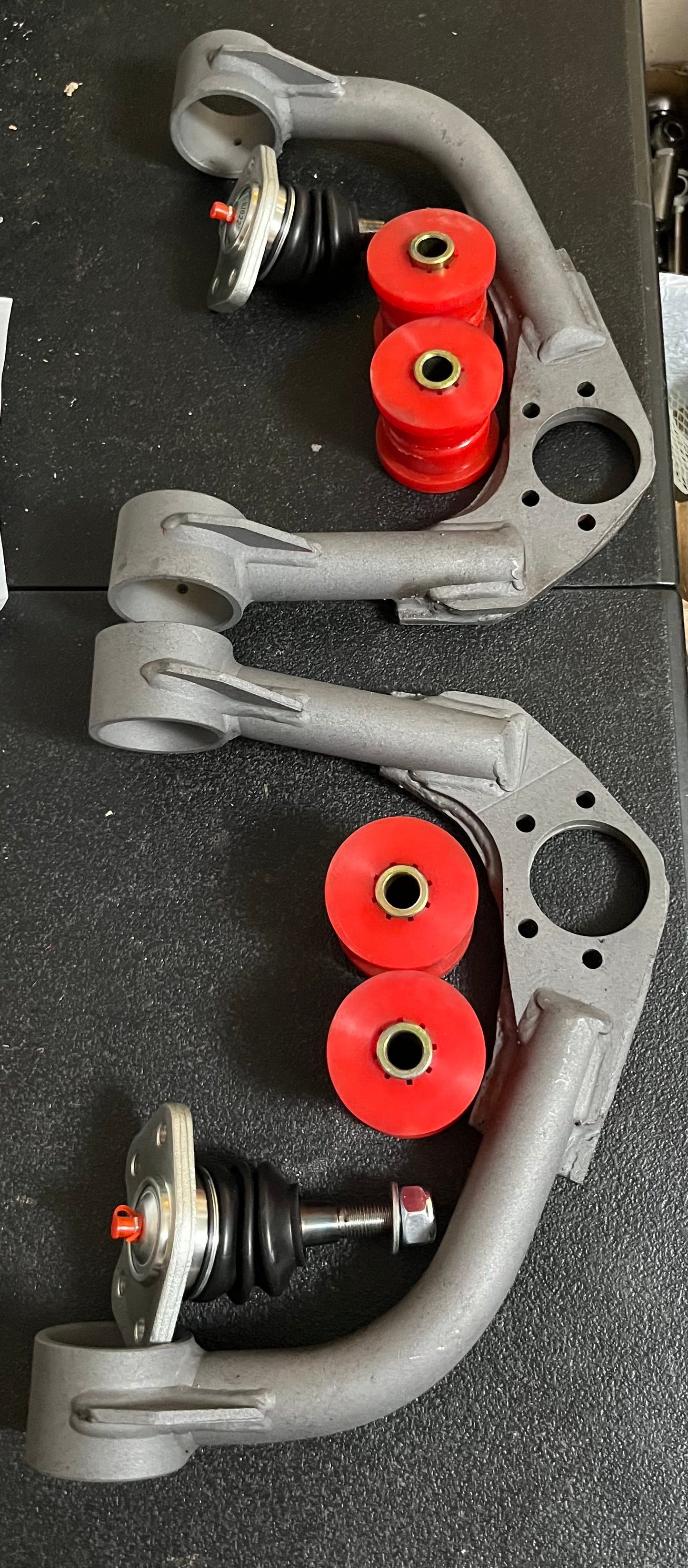04-26 F150 High Strength Bolt in Upper Control Arms