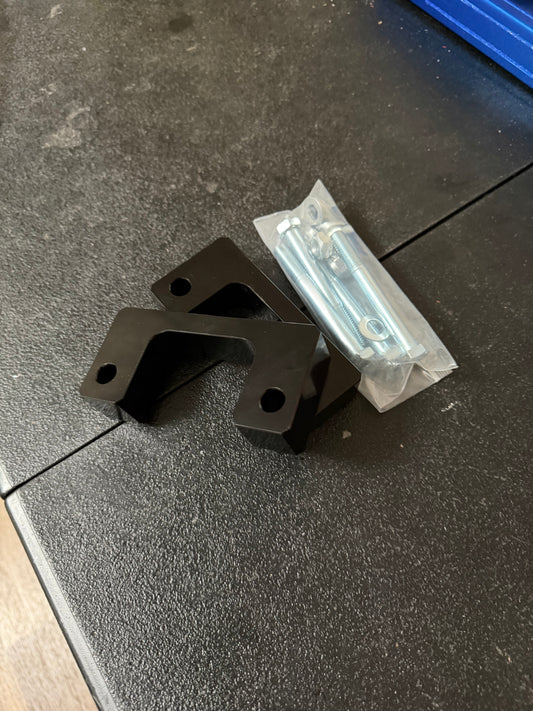 07-25 GM 1500 2in lower leveling kit