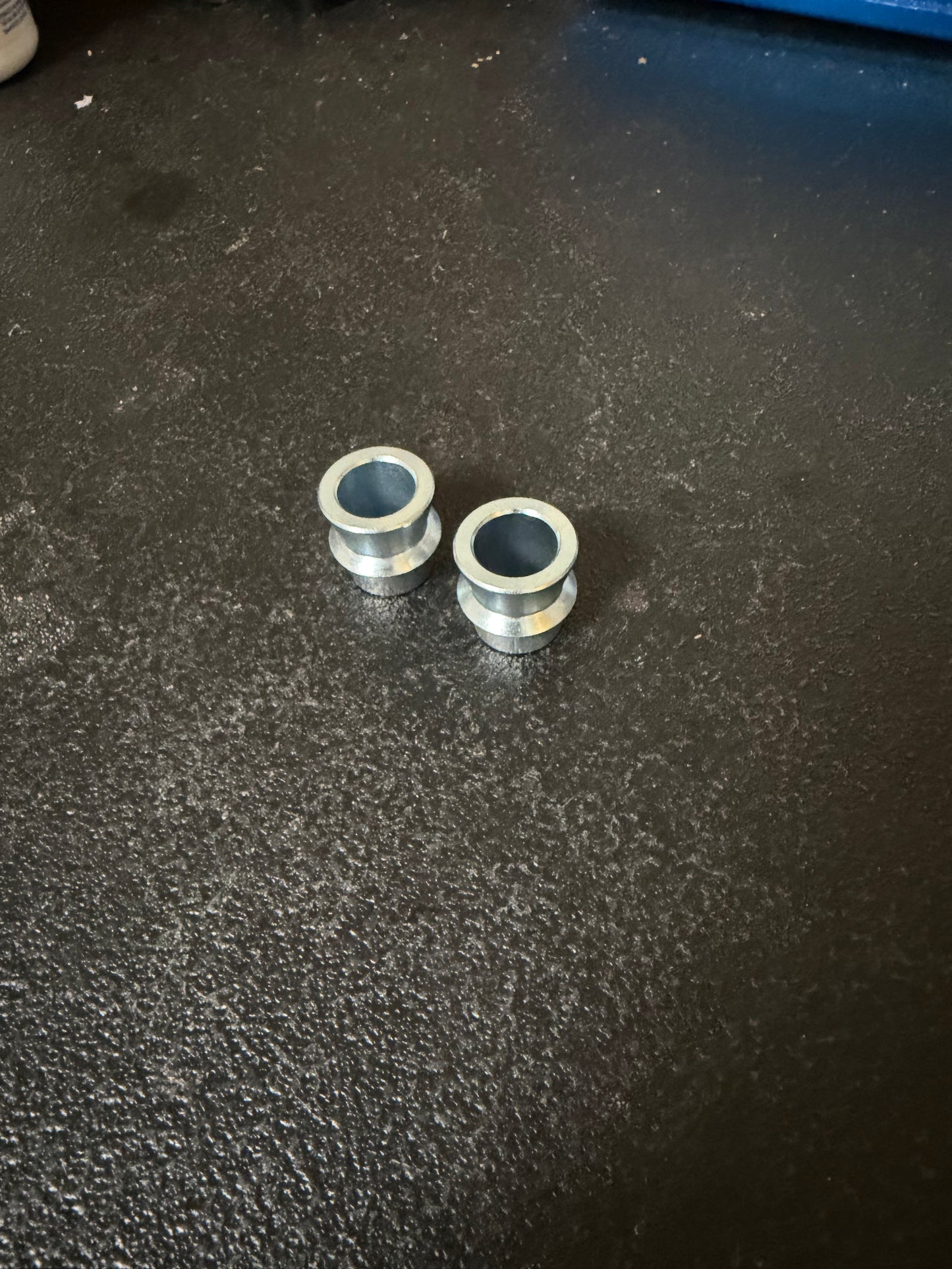 Replacement Misalignment Spacers